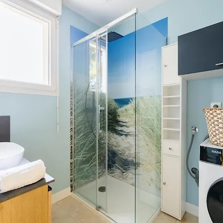 Maison Avec Grand Jardin A 400m De La 바르네빌카테레