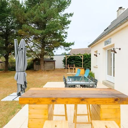 Maison Avec Grand Jardin A 400m De La 펜션 바르네빌카테레