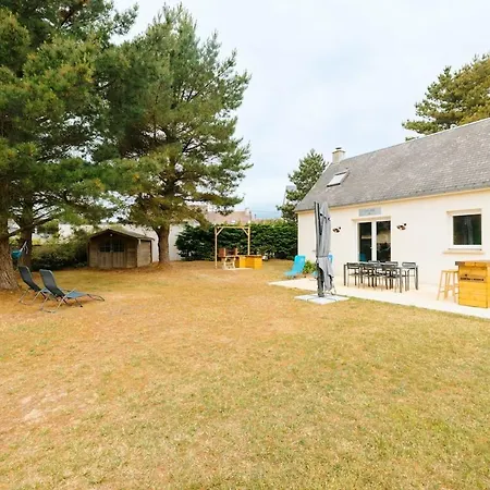 펜션 Maison Avec Grand Jardin A 400m De La 바르네빌카테레